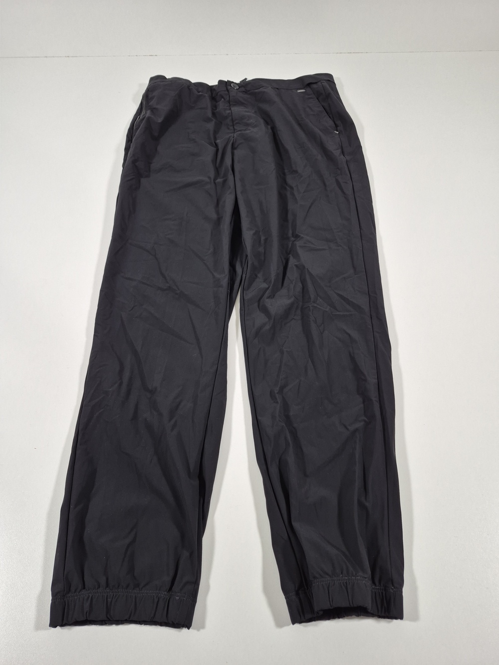 Vuori Track Pants Mens Large Black Elastic Cuff Zip Pocket Stretch Athletic